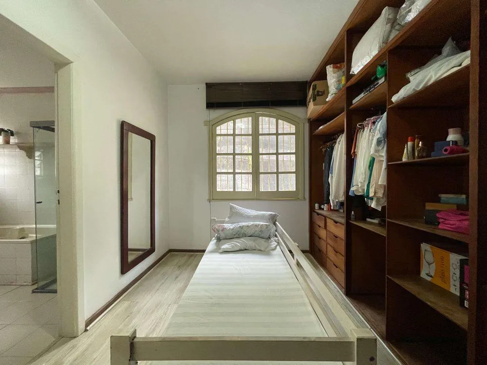 Casa, 5 quartos, 325 m² - Foto 11