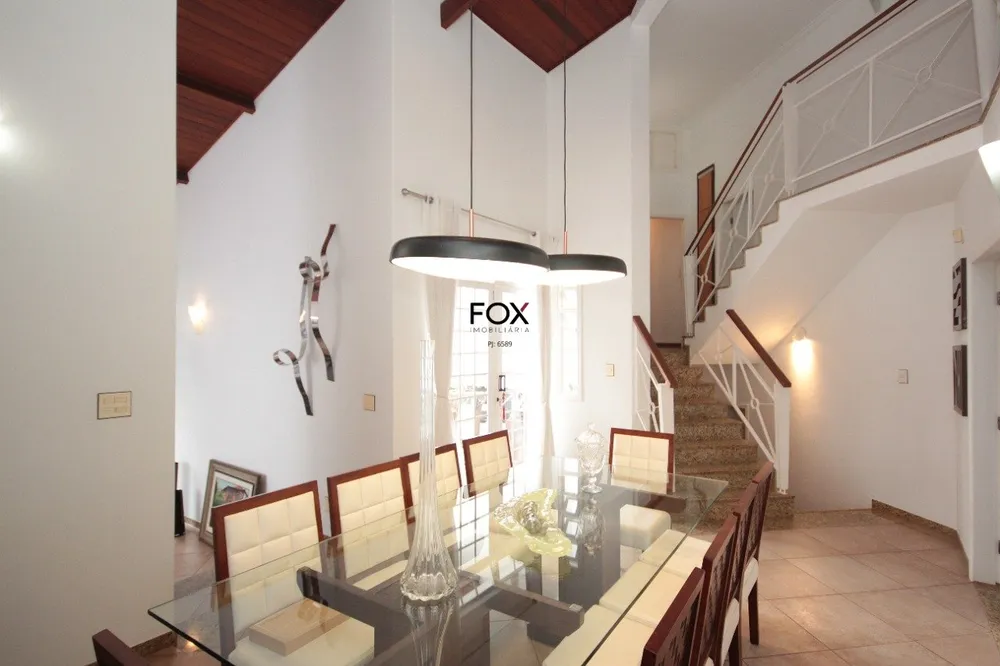 Casa, 4 quartos, 342 m² - Foto 2
