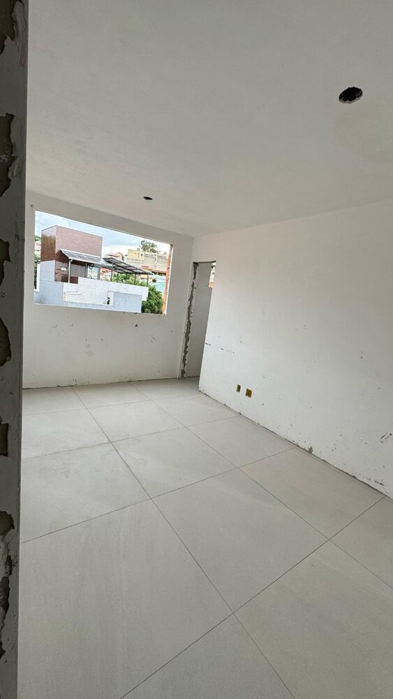 Apartamento à venda com 2 quartos, 55m² - Foto 2