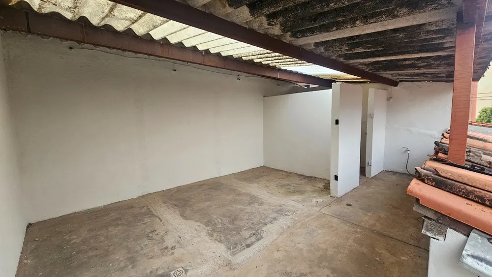 Casa, 2 quartos, 250 m² - Foto 1