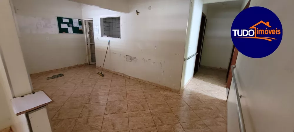 Casa à venda com 3 quartos, 260m² - Foto 19