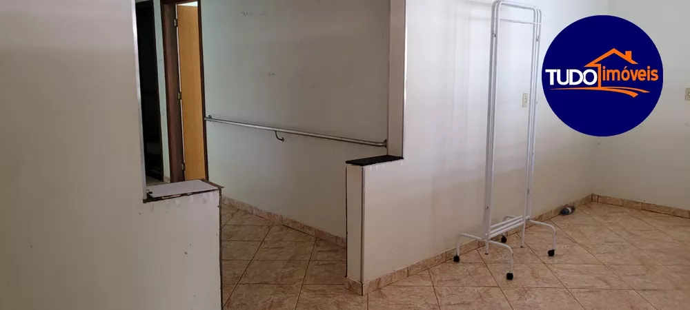 Casa à venda com 3 quartos, 260m² - Foto 25