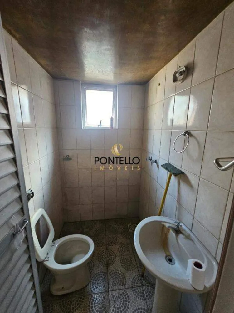 Casa, 3 quartos, 218 m² - Foto 2