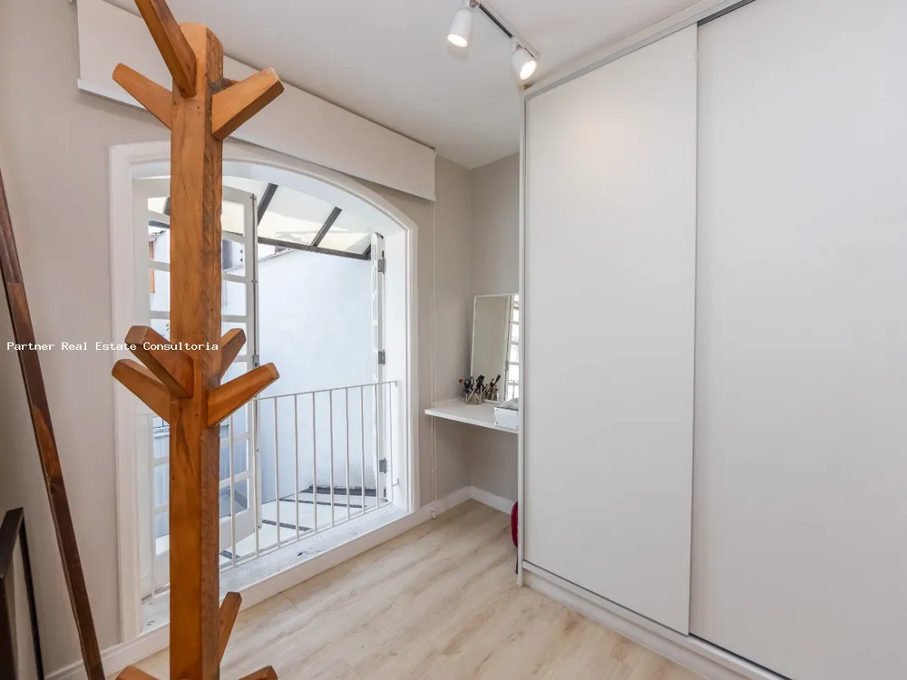 Casa, 4 quartos, 319 m² - Foto 2