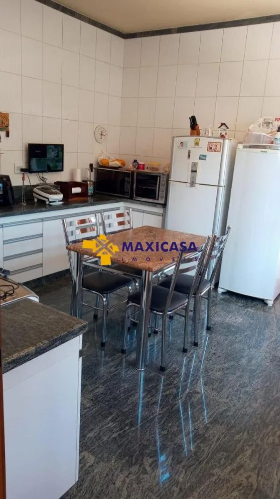 Casa, 3 quartos, 1034 m² - Foto 16