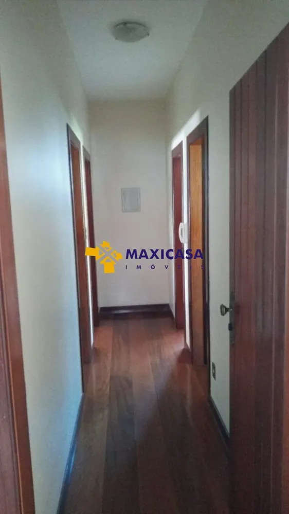 Casa, 3 quartos, 1034 m² - Foto 4