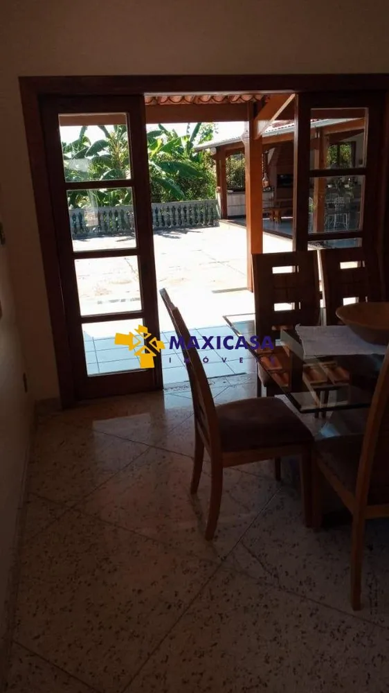 Casa, 3 quartos, 1034 m² - Foto 9