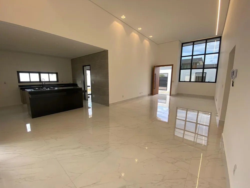 Casa, 3 quartos, 190 m² - Foto 2
