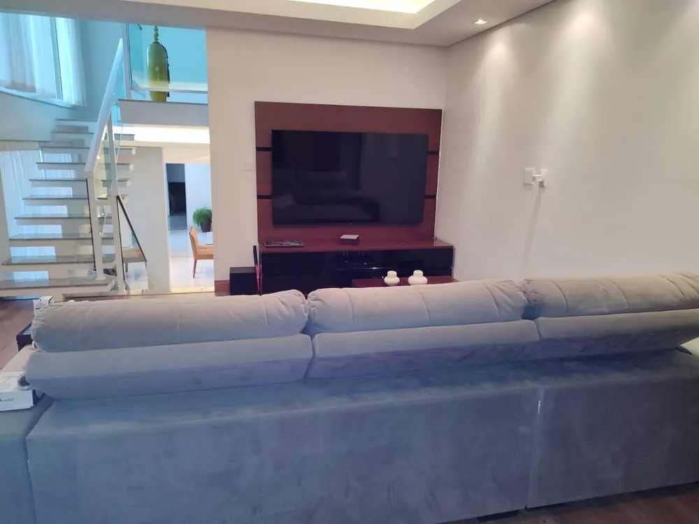 Casa, 3 quartos, 330 m² - Foto 4