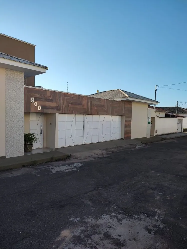 Casa, 3 quartos, 330 m² - Foto 1