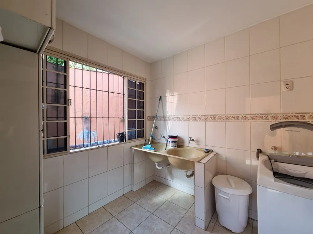 Casa, 2 quartos, 245 m² - Foto 3