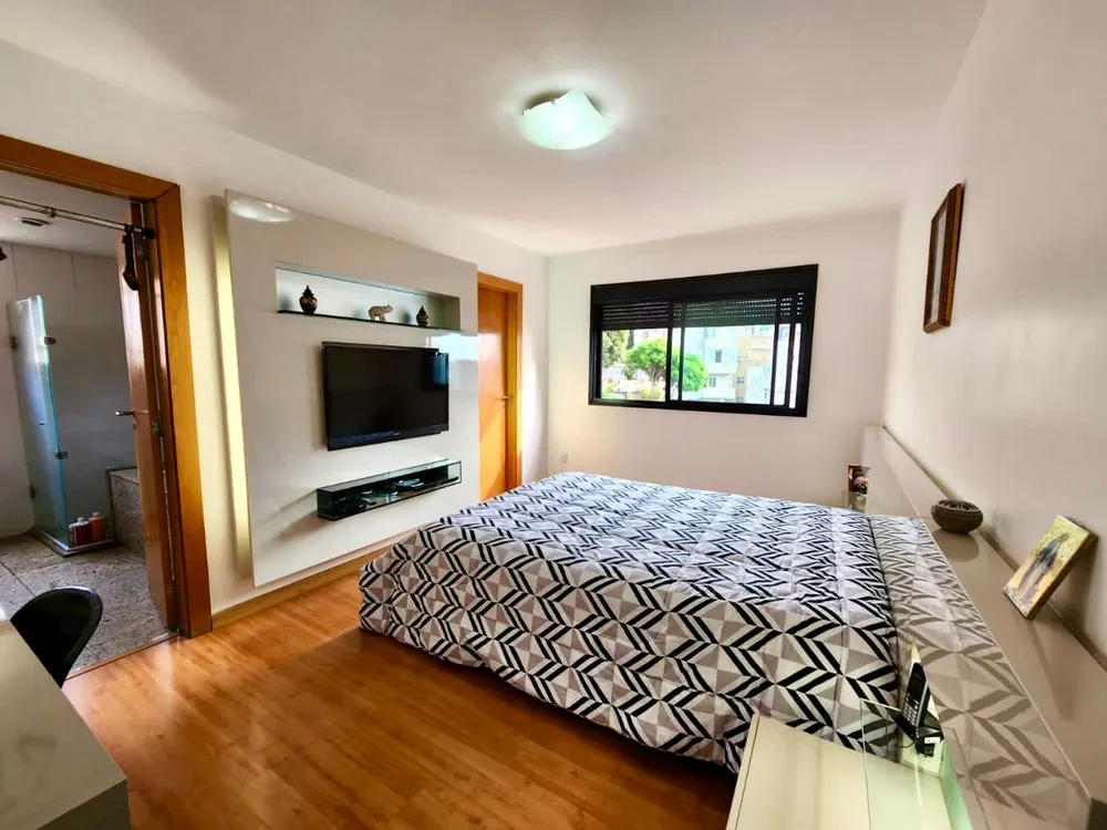 Apartamento, 4 quartos, 175 m² - Foto 1