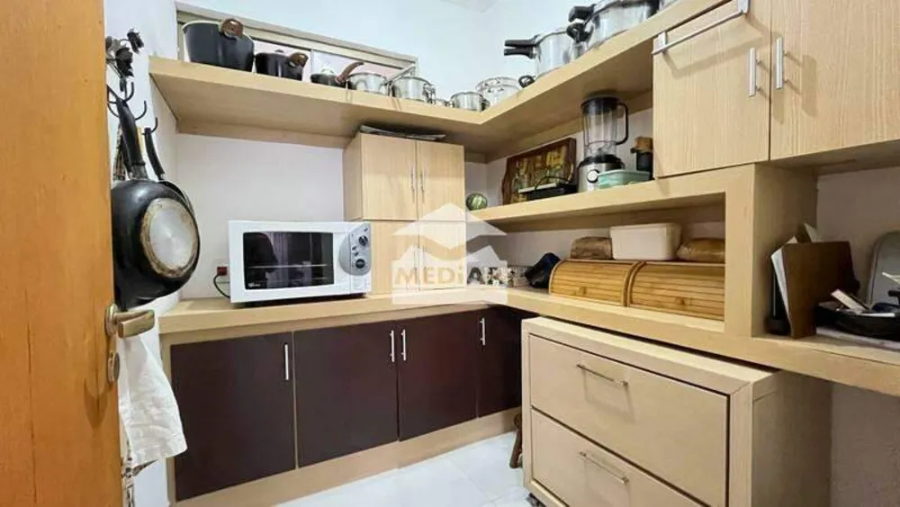 Casa, 5 quartos, 308 m² - Foto 2
