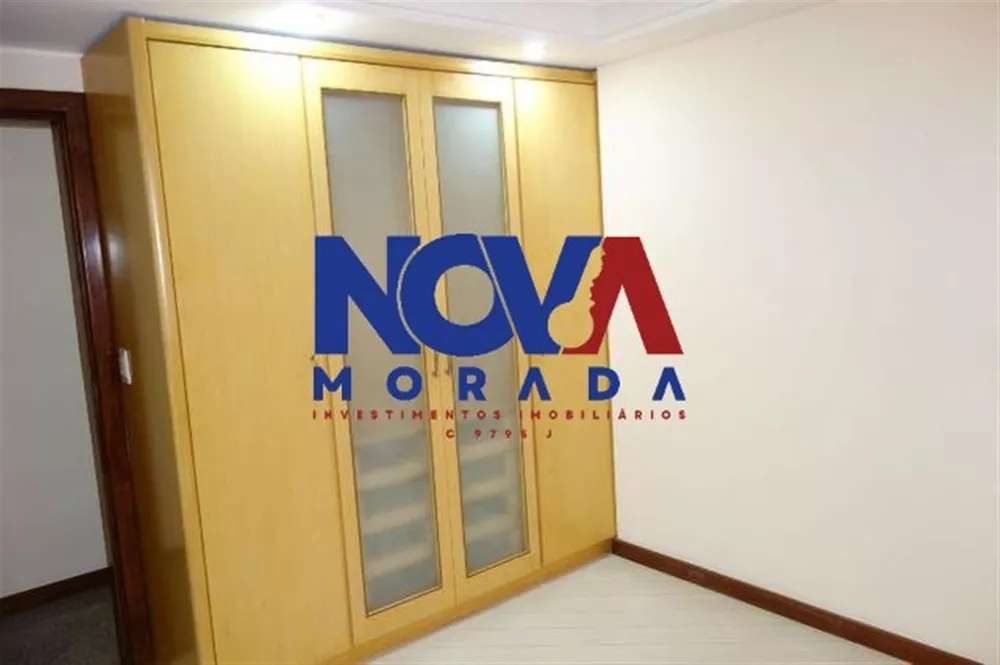 Apartamento à venda com 4 quartos, 240m² - Foto 8