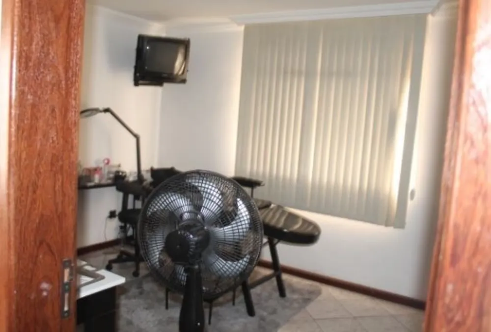 Casa, 3 quartos, 190 m² - Foto 3