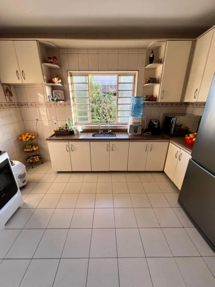 Casa, 4 quartos, 220 m² - Foto 21
