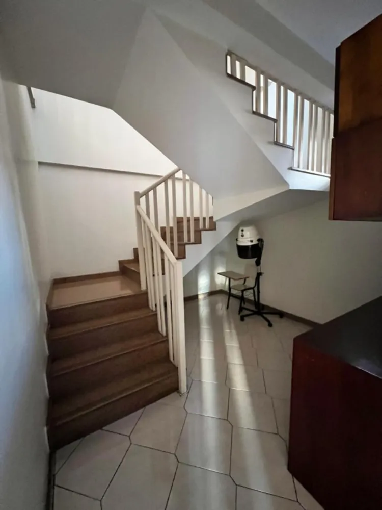 Casa, 4 quartos, 220 m² - Foto 19