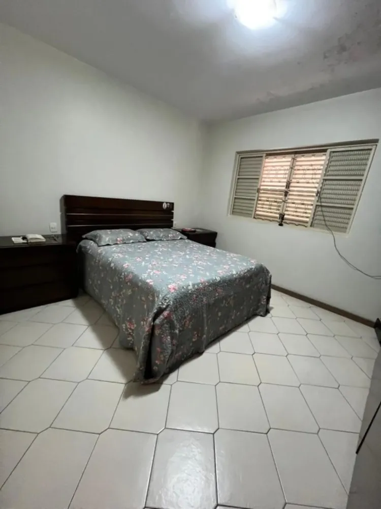 Casa, 4 quartos, 220 m² - Foto 15