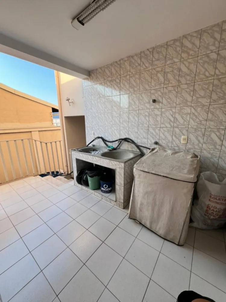 Casa, 4 quartos, 220 m² - Foto 22