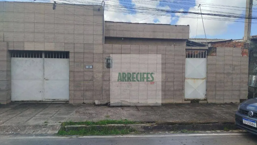 Casa, 4 quartos, 200 m² - Foto 1