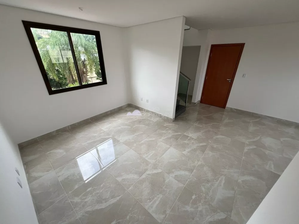 Apartamento à venda com 3 quartos, 165m² - Foto 2