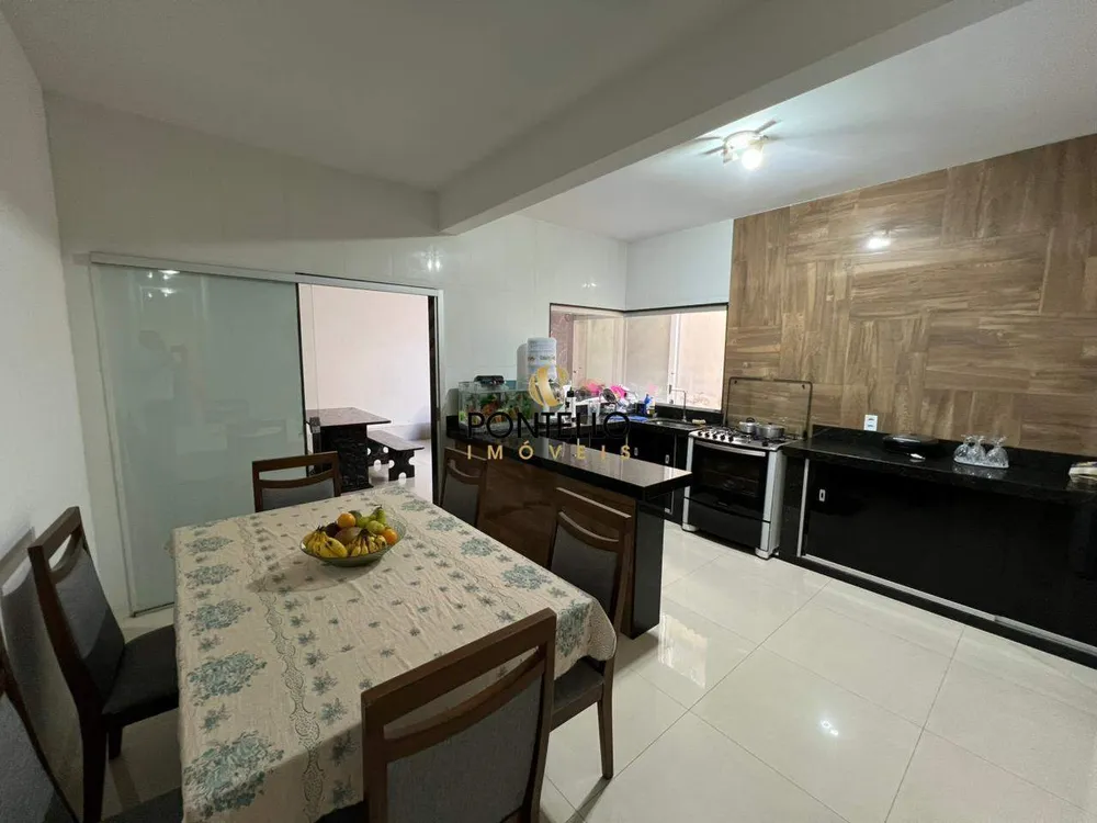 Casa, 3 quartos, 113 m² - Foto 1