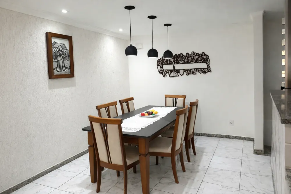 Casa, 5 quartos, 180 m² - Foto 2