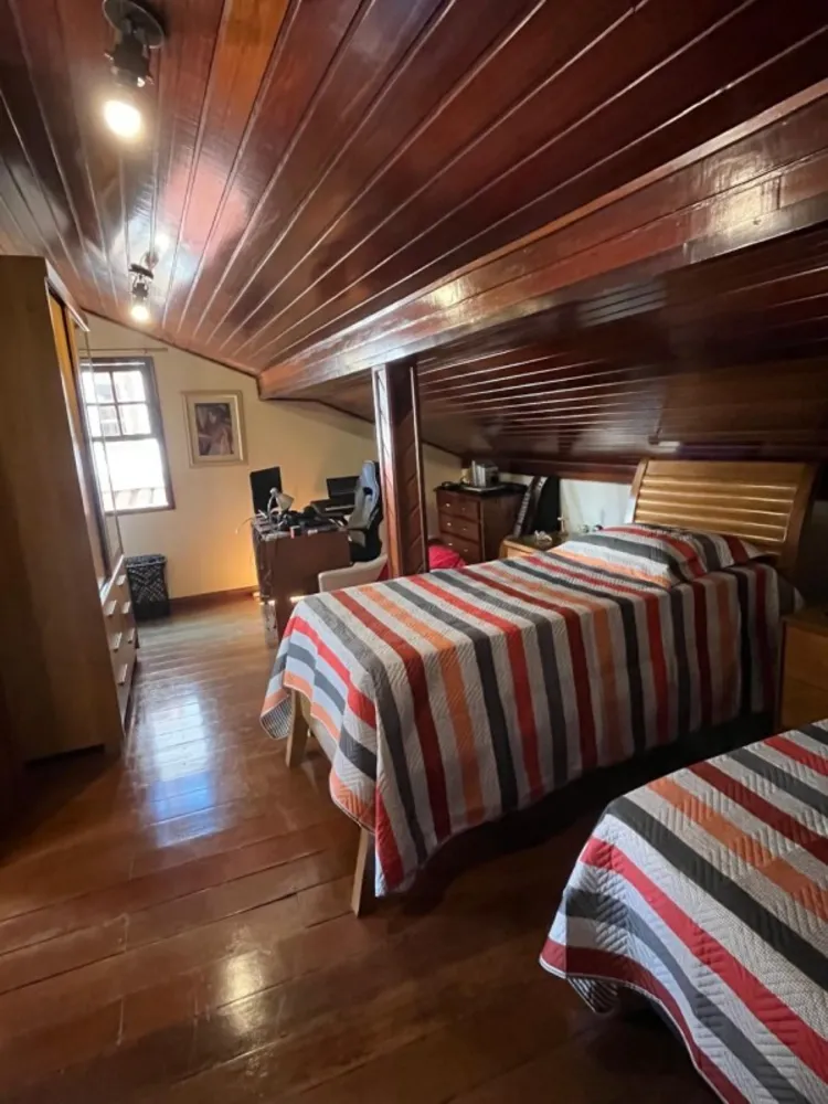 Casa, 6 quartos, 300 m² - Foto 4