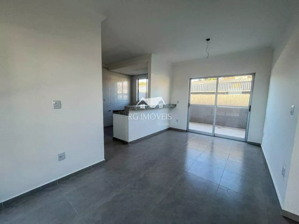 Apartamento à venda com 2 quartos, 90m² - Foto 2