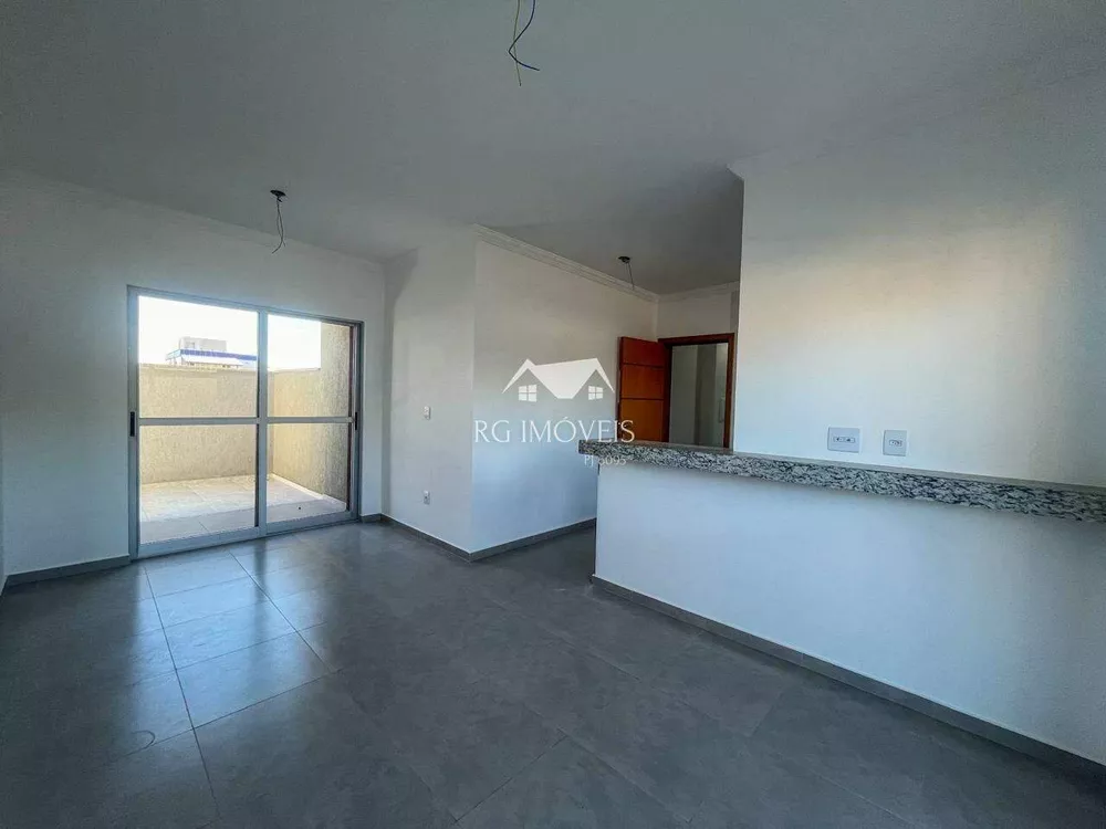 Apartamento à venda com 2 quartos, 90m² - Foto 1