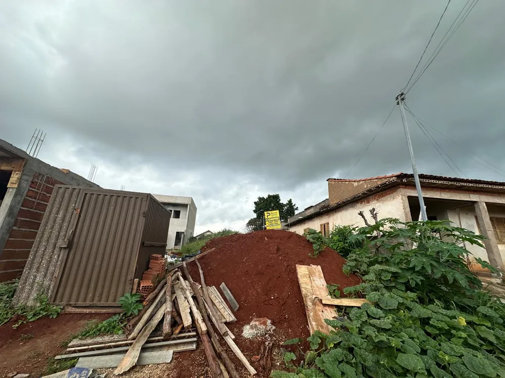 Terreno, 300 m² - Foto 1