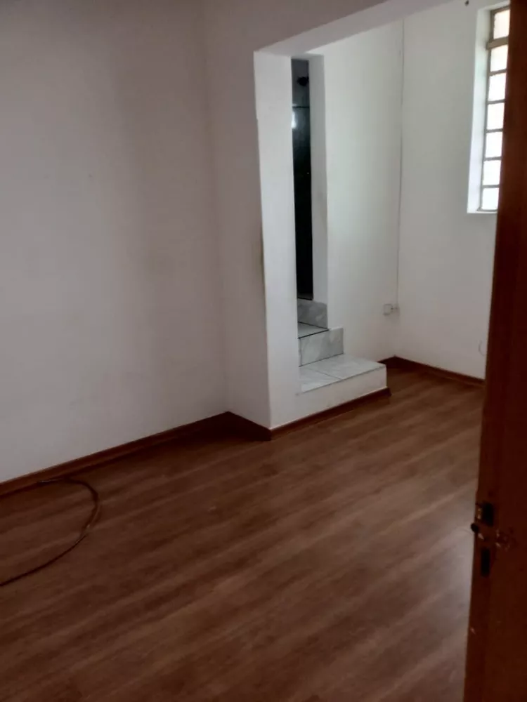 Casa à venda com 6 quartos, 280m² - Foto 20