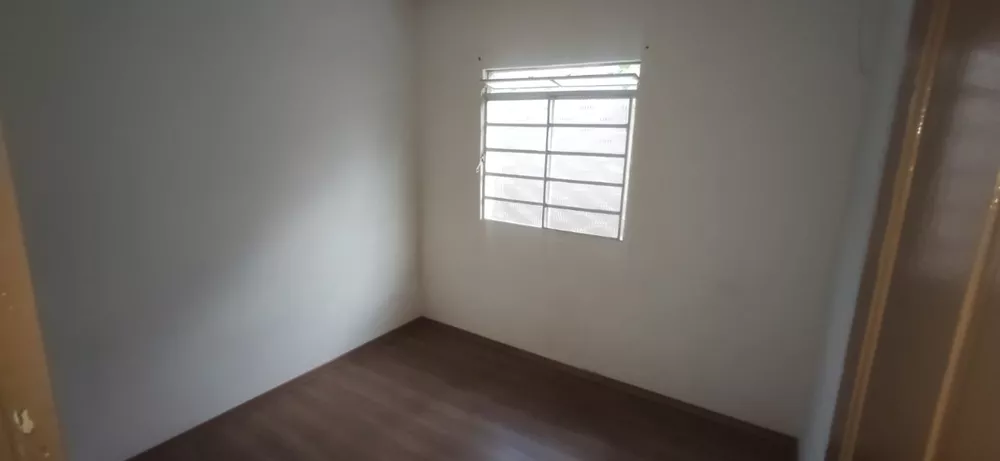 Casa à venda com 6 quartos, 280m² - Foto 12