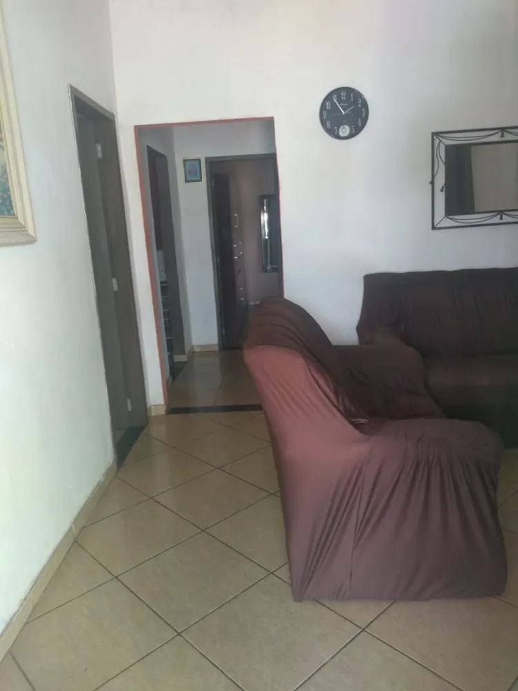 Casa, 2 quartos, 300 m² - Foto 2