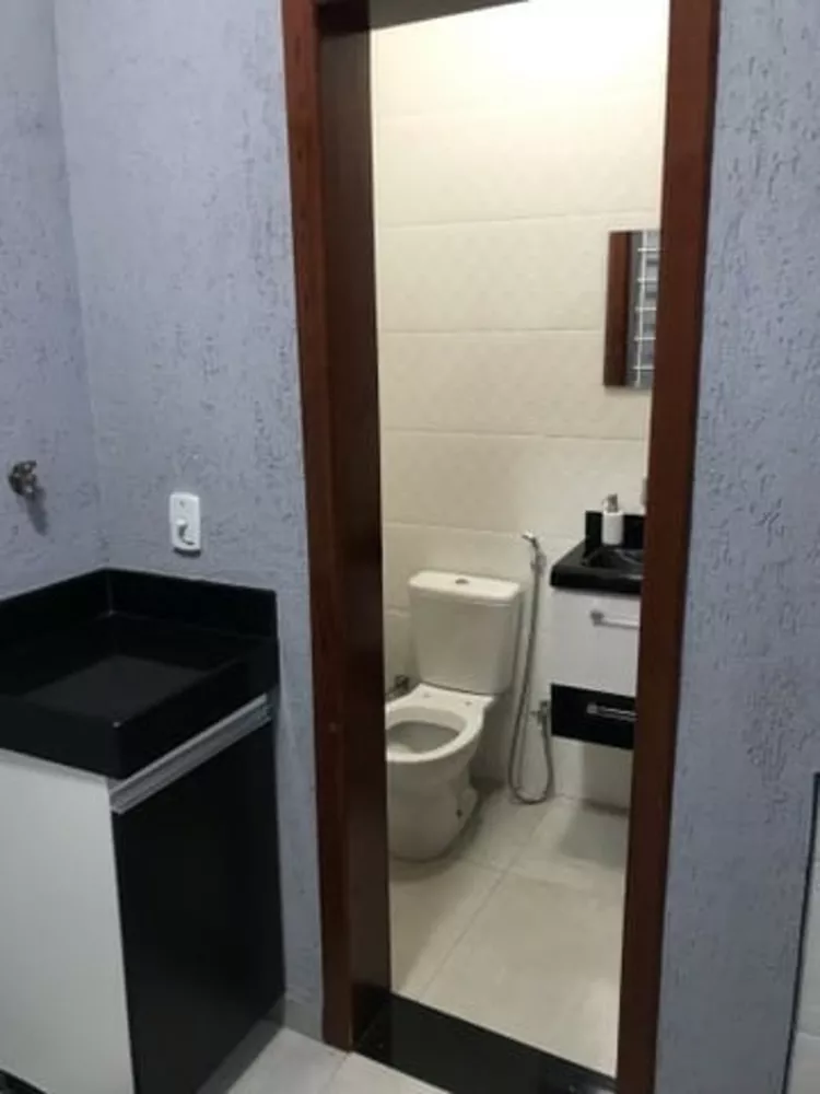 Casa à venda com 2 quartos, 65m² - Foto 5