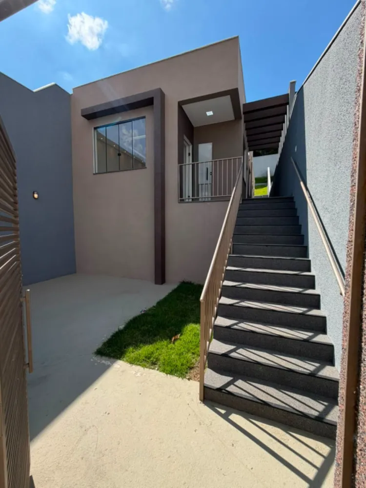 Casa, 3 quartos, 210 m² - Foto 1