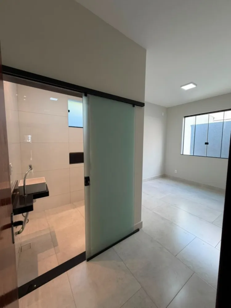 Casa, 3 quartos, 210 m² - Foto 3