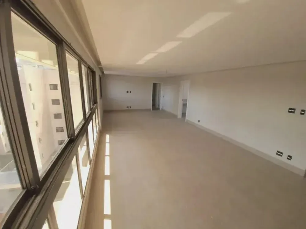 Cobertura, 3 quartos, 281 m² - Foto 2