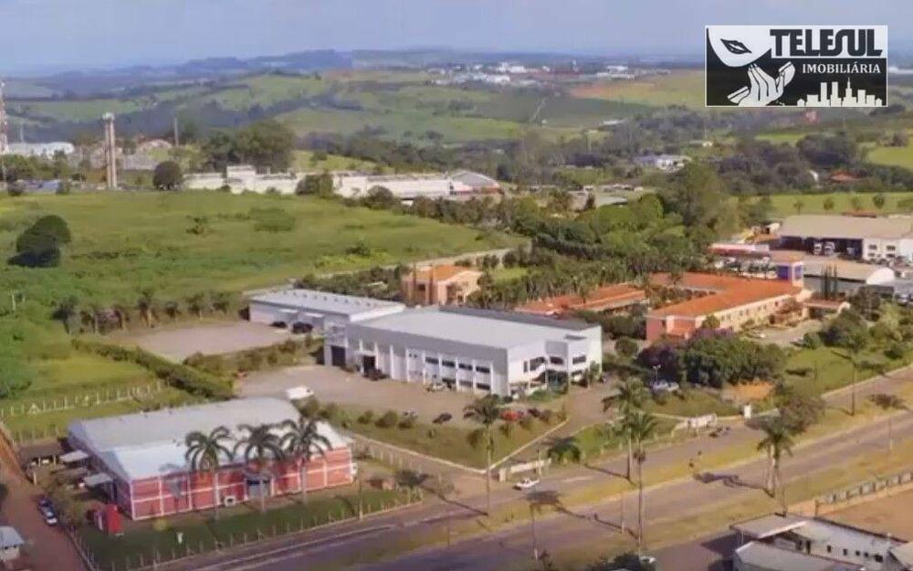 Depósito-Galpão-Armazém para alugar, 10000m² - Foto 1