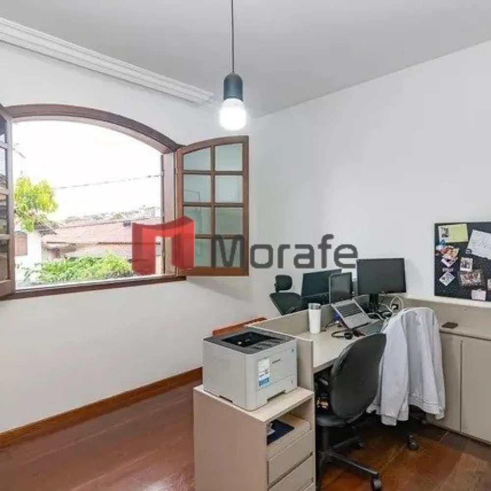 Casa, 4 quartos, 350 m² - Foto 1