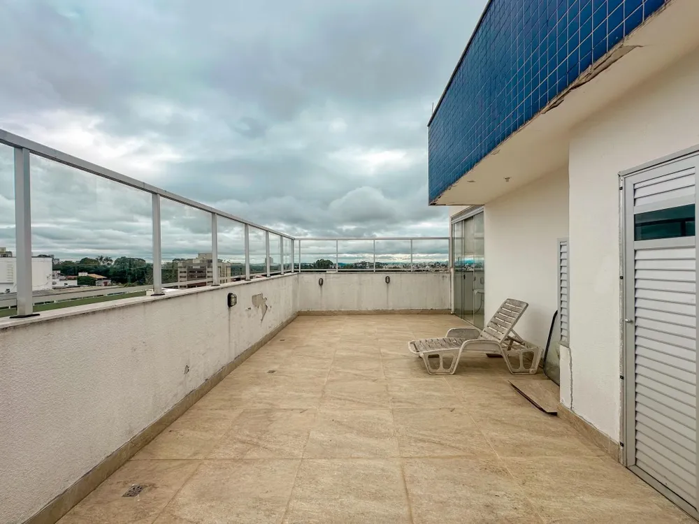 Cobertura, 4 quartos, 220 m² - Foto 2