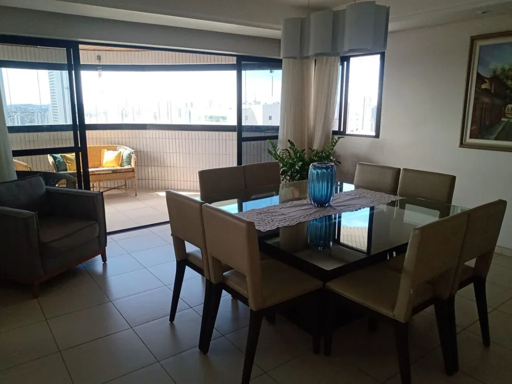 Apartamento, 4 quartos, 220 m² - Foto 2