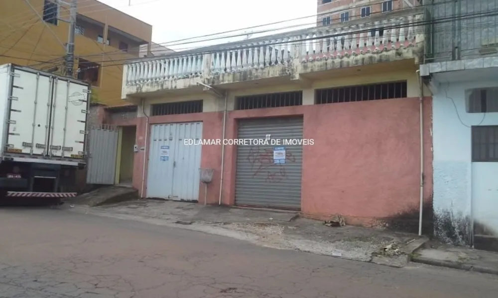Casa, 3 quartos, 360 m² - Foto 1