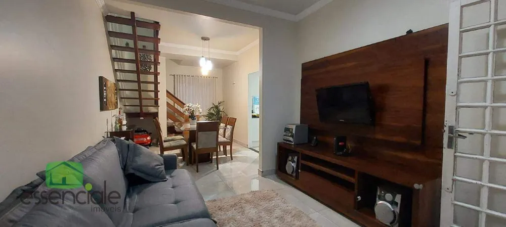 Casa, 3 quartos, 120 m² - Foto 3