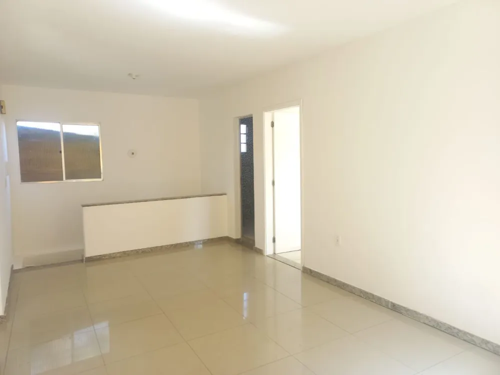 Casa, 3 quartos, 102 m² - Foto 3