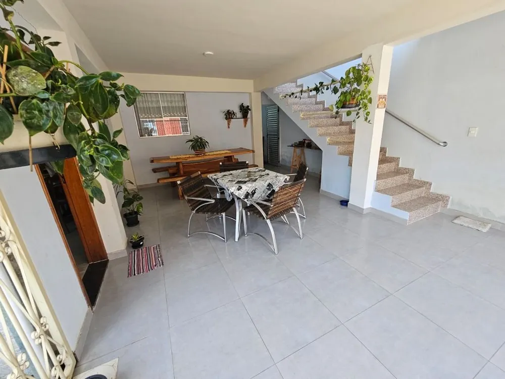 Casa, 2 quartos, 240 m² - Foto 4