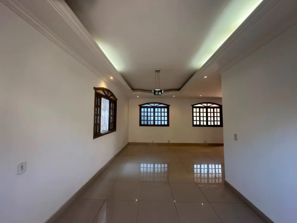 Casa, 6 quartos, 330 m² - Foto 6