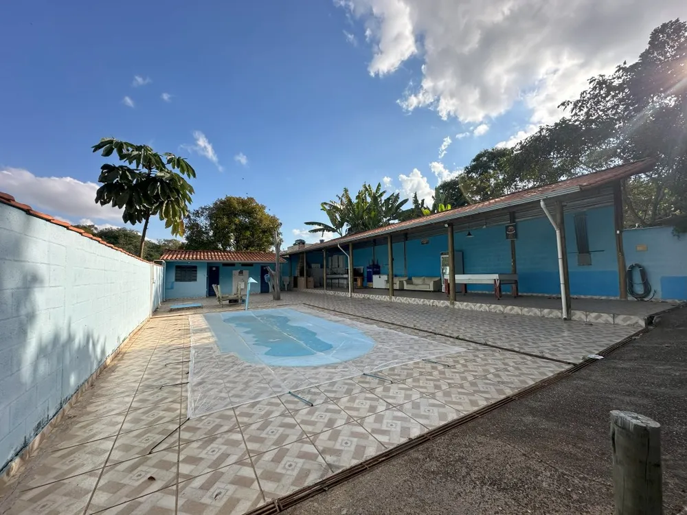 Chácara, 3 quartos, 1000 m² - Foto 1