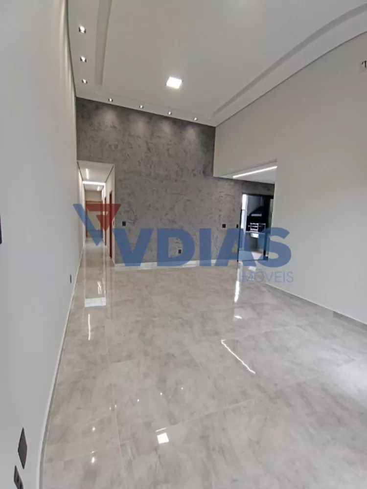 Casa de Condomínio à venda com 3 quartos, 200m² - Foto 4