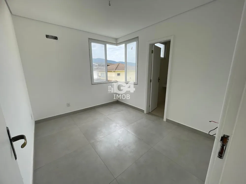 Casa, 3 quartos, 160 m² - Foto 2